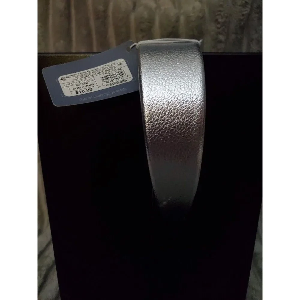 The Unbranded Brand large lot